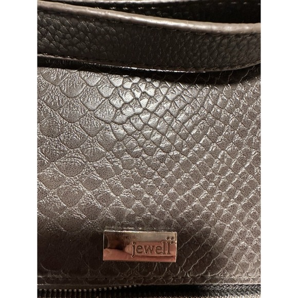 Jewell By Thirty-One All About The Benajims Wrap Around Wallet Faux Snakeskin - Picture 2 of 8
